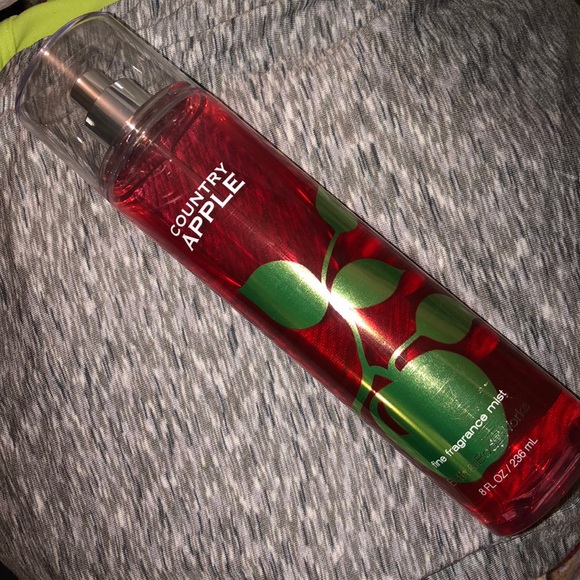 Bath & Body Works Other - Country Apple body mist 🍎 Bath & Body Works Other - Country Apple body mist 🍎